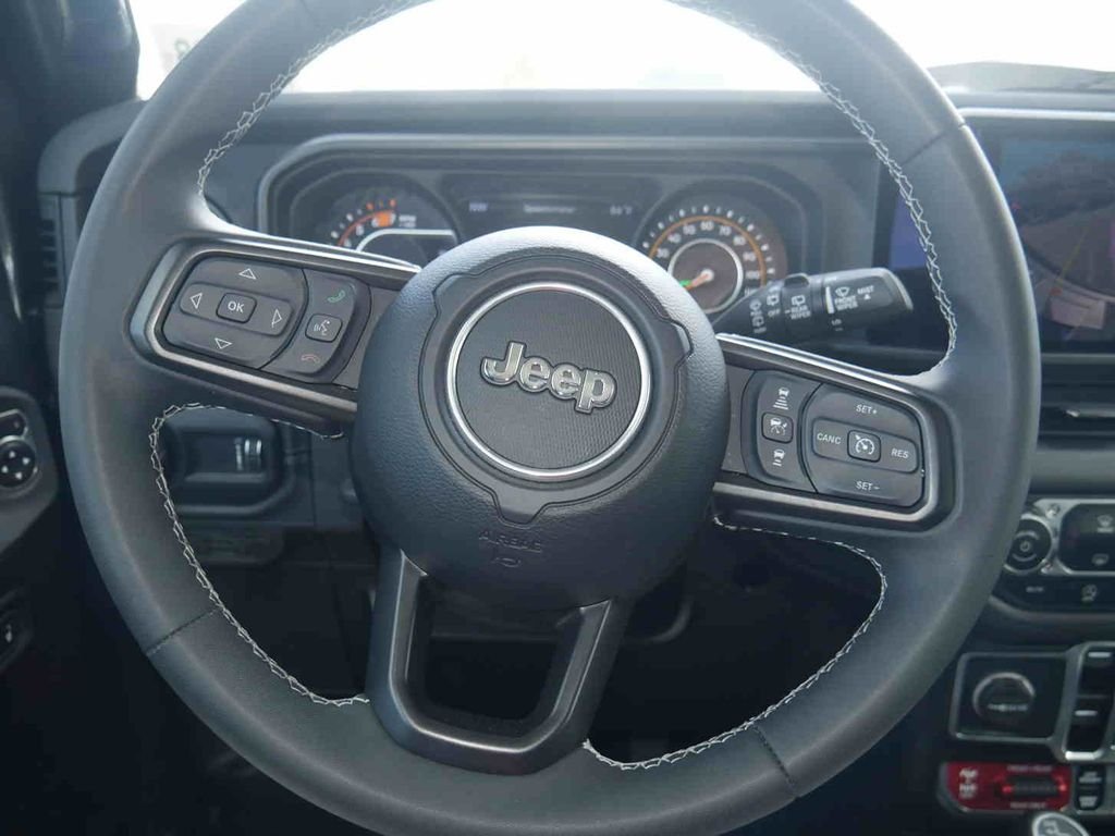 Used 2025 Gray Jeep Rubicon image 38