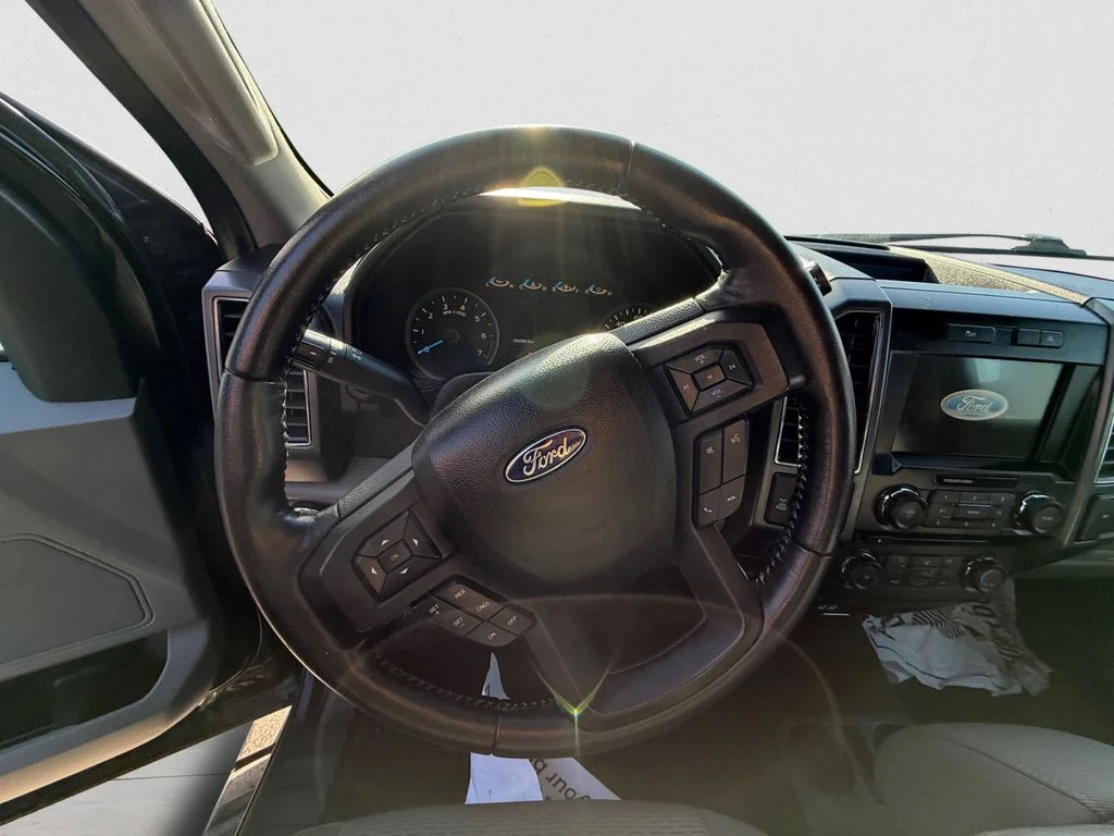 Used 2017 Black Ford XLT image 10