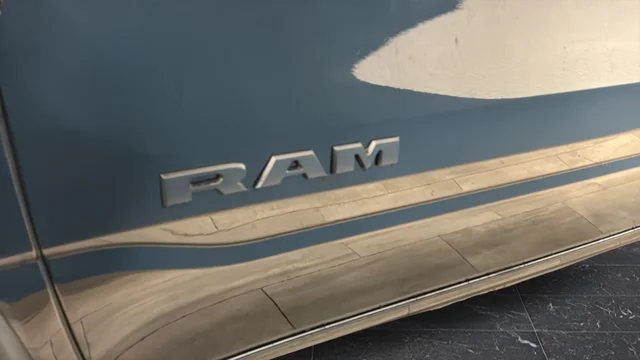 New 2026 Diamond Black Crystal Pearl-Coat Exterior Paint RAM Rebel image 37
