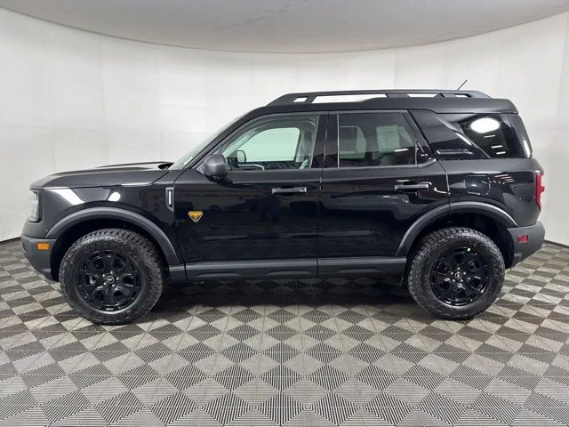 New 2026 Shadow Black Ford Badlands image 7