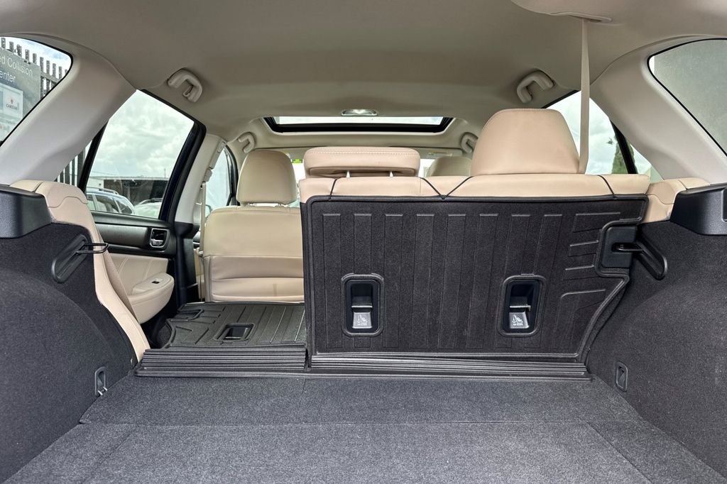 Used 2018 Blue Subaru 3.6R image 20