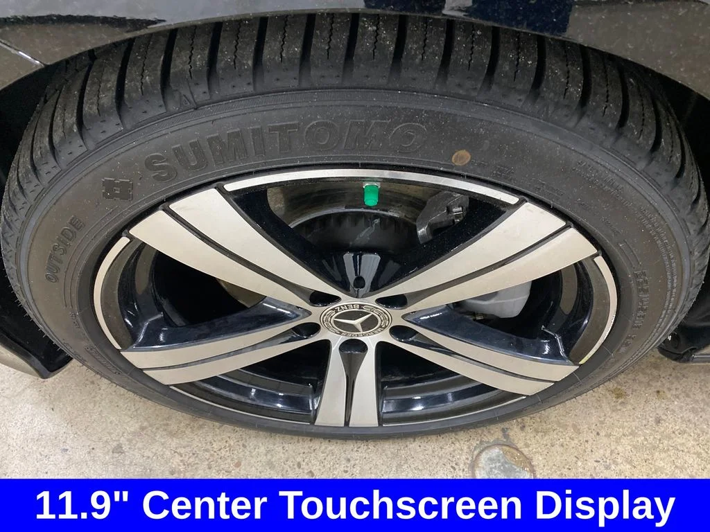Used 2022 Black Mercedes-Benz C 300 image 18