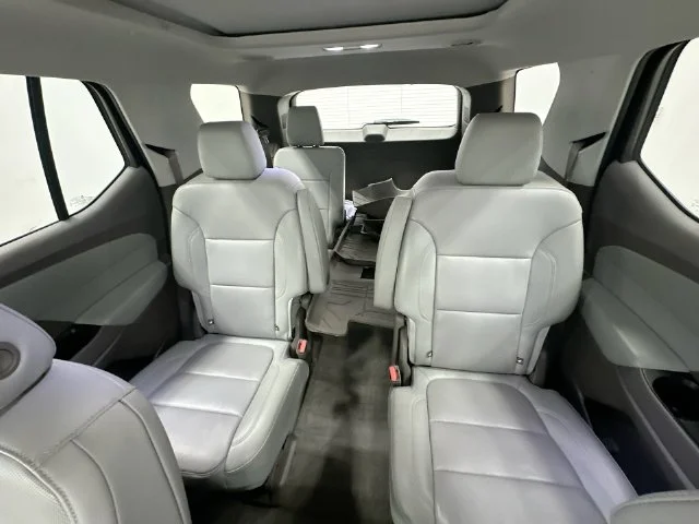 Used 2020 Gray Chevrolet Premier image 26