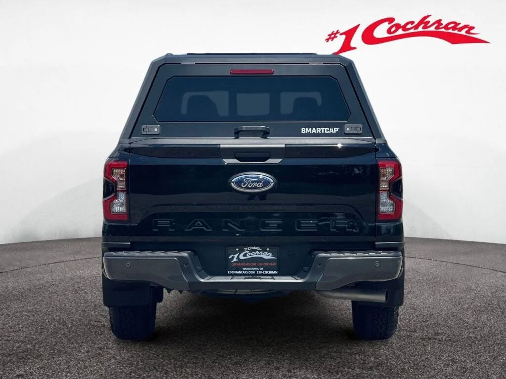 Used 2025 Shadow Black Ford XLT image 25