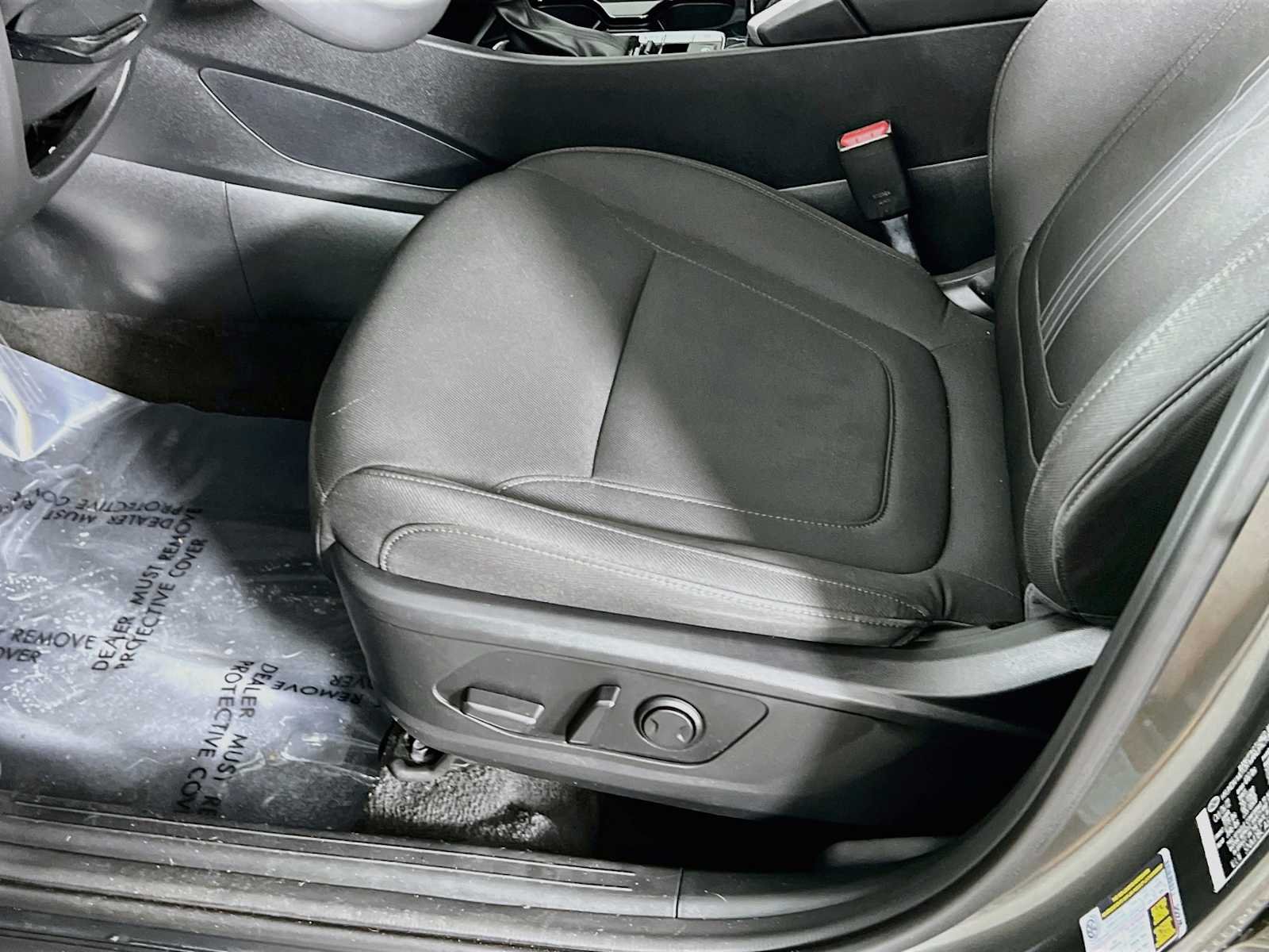 Certified Used 2023 Amazon Gray Hyundai SEL image 19