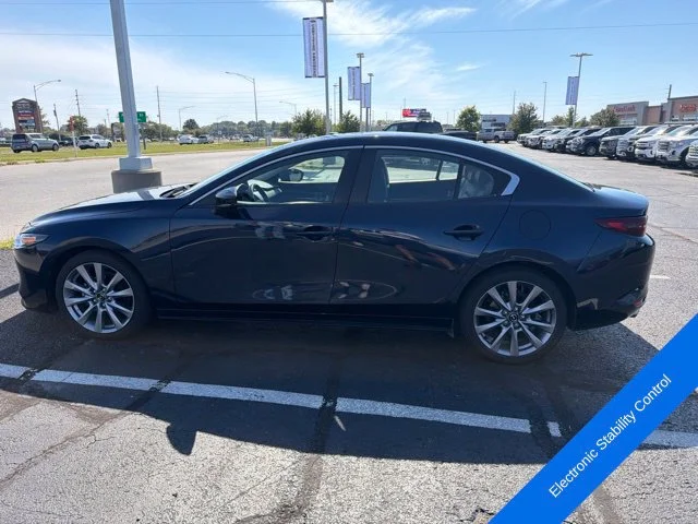 Used 2021 Deep Crystal Blue Mica Mazda Select image 8