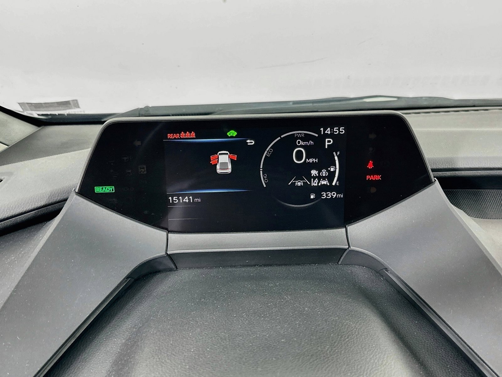 2026 Toyota Prius LE - Photo 16
