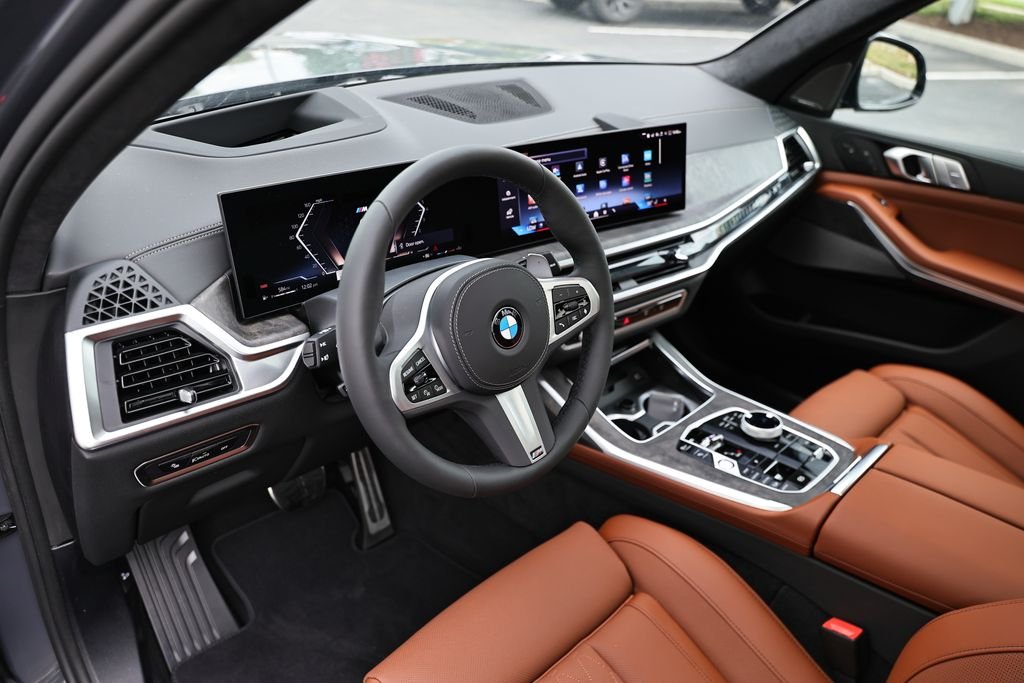 New 2027 Dravit Grey Metallic BMW xDrive40i image 20