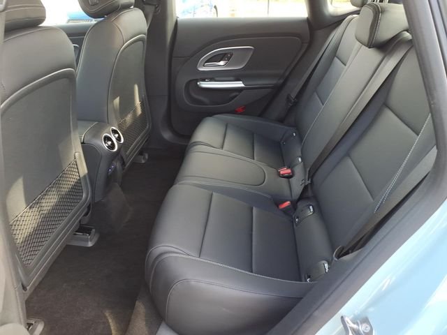 Certified Used 2027 Green Mercedes-Benz CLA 250+ image 19