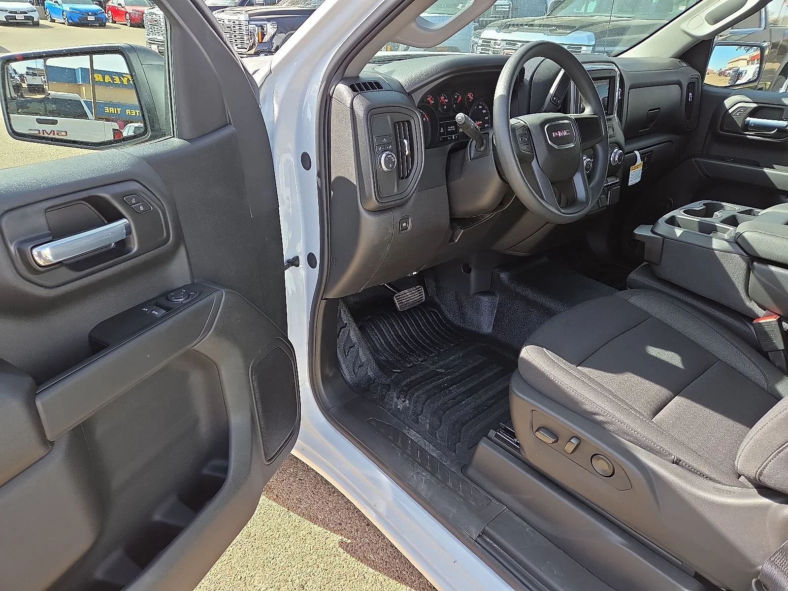 2026 GMC Sierra 1500 Pro - Photo 10