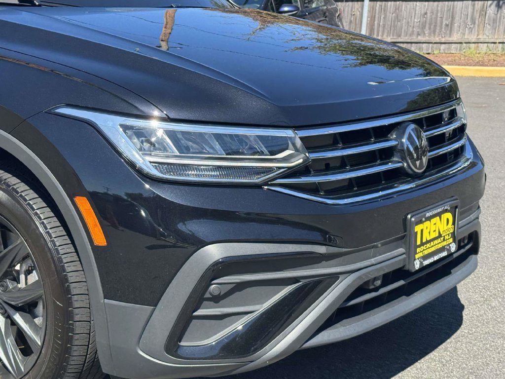 Certified Used 2024 Black Volkswagen 2.0T SE image 9