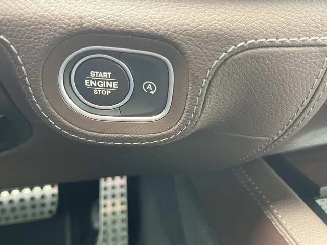 Used 2022  Mercedes-Benz GLS 450 image 37