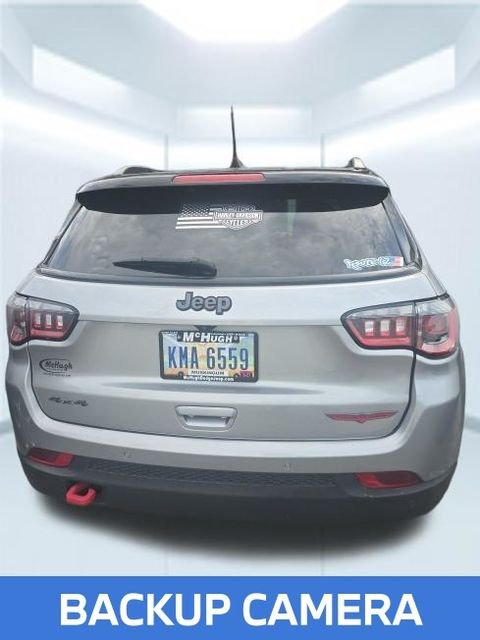 Used 2023 Silver Jeep Trailhawk image 5
