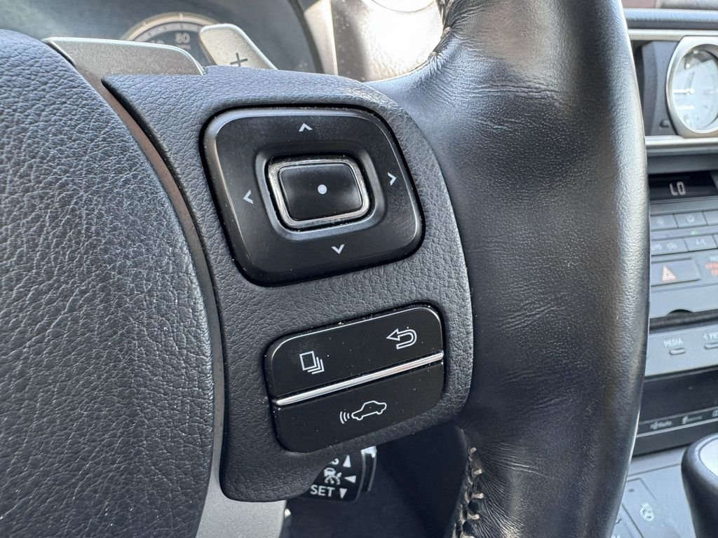 Used 2016 White Lexus 300 image 28