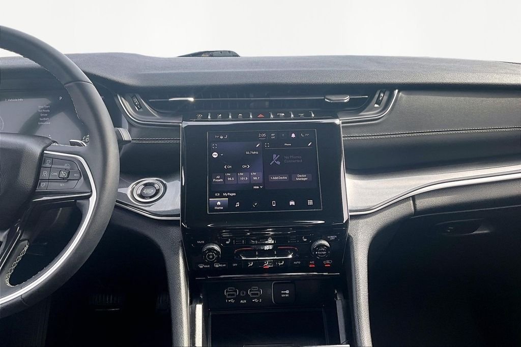 2023 Jeep Grand Cherokee Altitude - Photo 6