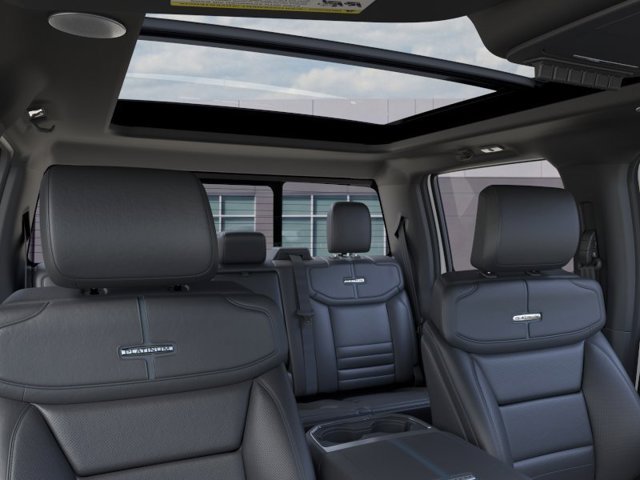 New 2026 Star White Metallic Tri-Coat Ford F-450® Platinum® image 24