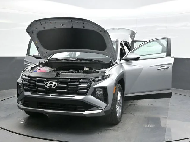 New 2026 Silver Hyundai SE image 30