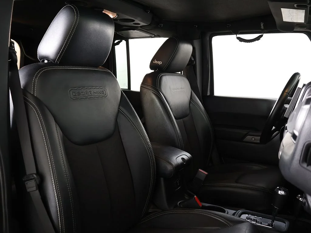 Used 2018 Granite Crystal Metallic Clearcoat Jeep Unlimited Sport image 23