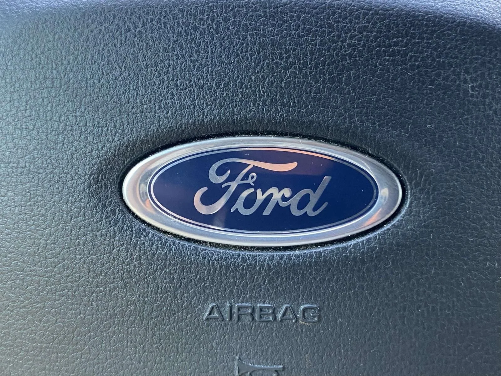 Used 2022 Silver Ford Lariat image 25