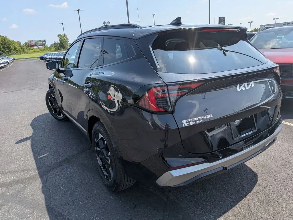 2026 Kia Sportage SX - Photo 5