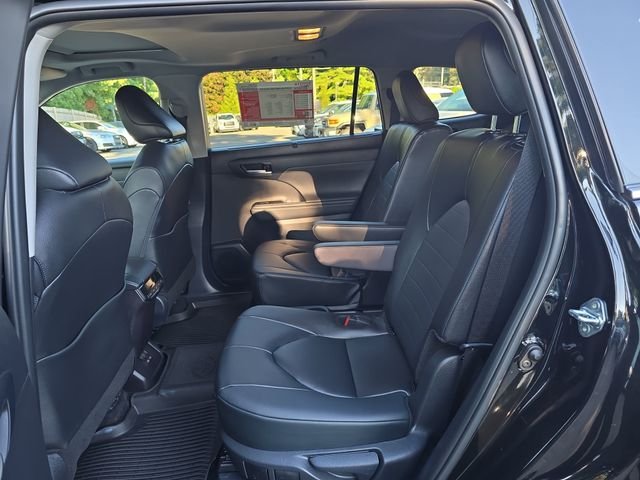Used 2026 Black Toyota XLE image 15