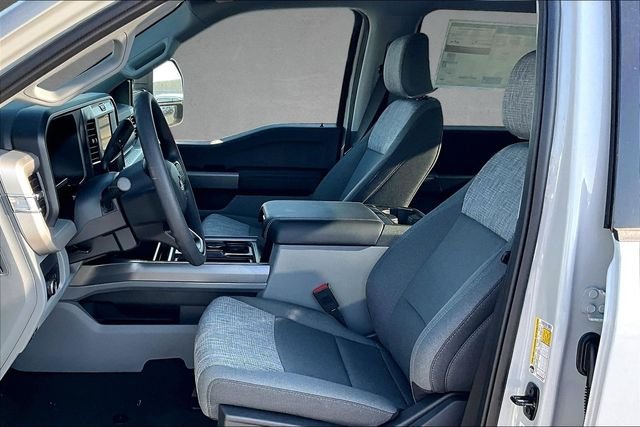 New 2026 Avalanche Ford XLT image 8
