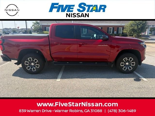 Used 2024 Red Chevrolet LT image 18