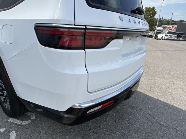 Used 2024 White Jeep Series II image 9