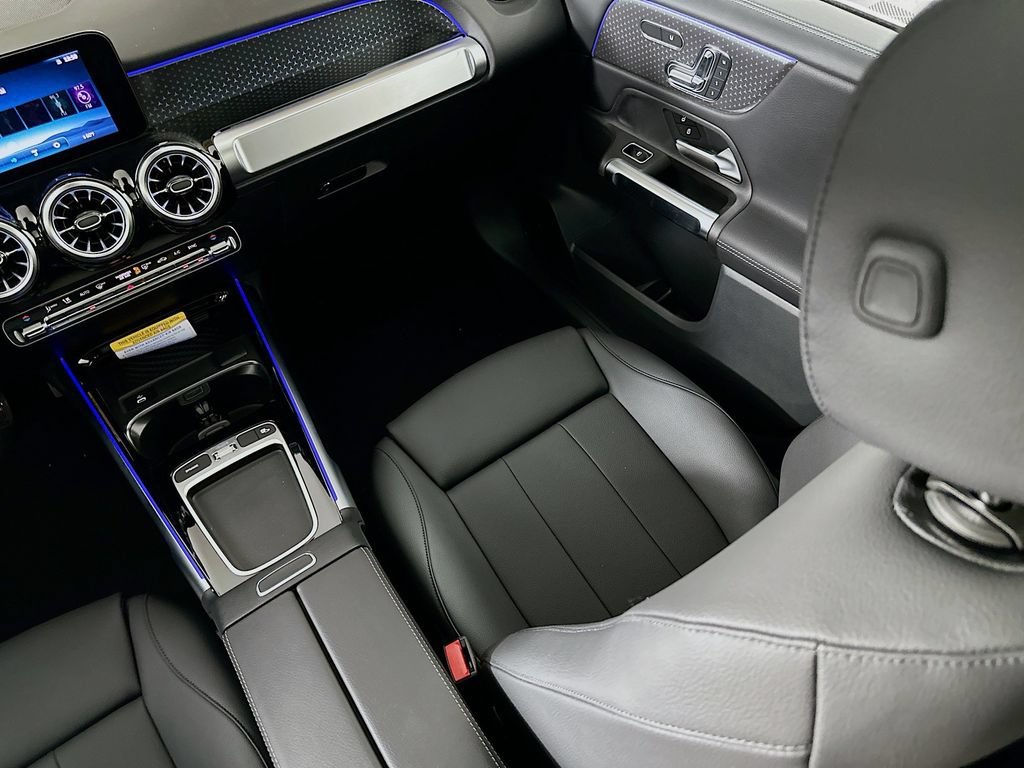 New 2026 Cirrus Silver Metallic Mercedes-Benz GLB 250 image 54
