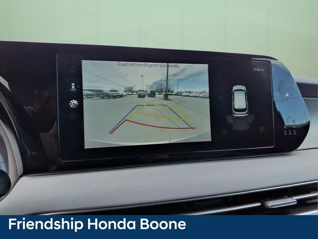 Used 2025 Red Hyundai SEL image 30