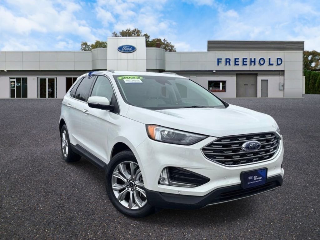2023 Ford Edge Titanium