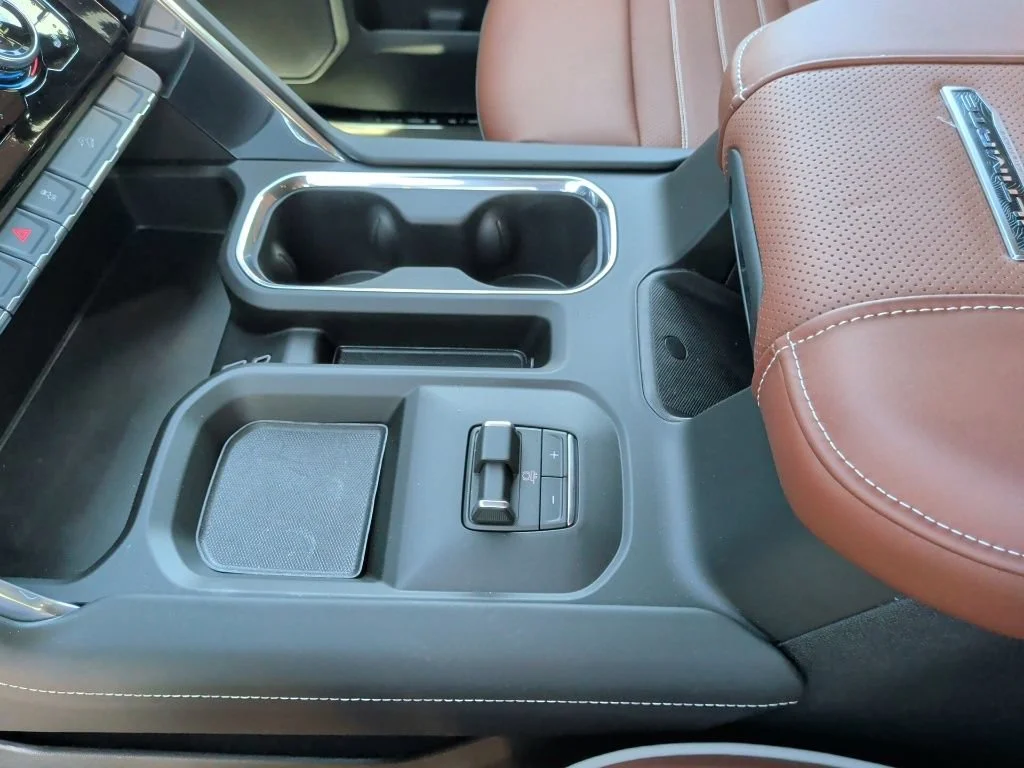 2026 GMC Sierra 2500HD Denali Ultimate - Photo 34