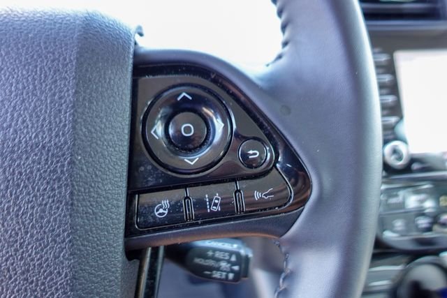 Used 2022 Beige Toyota XLE image 19