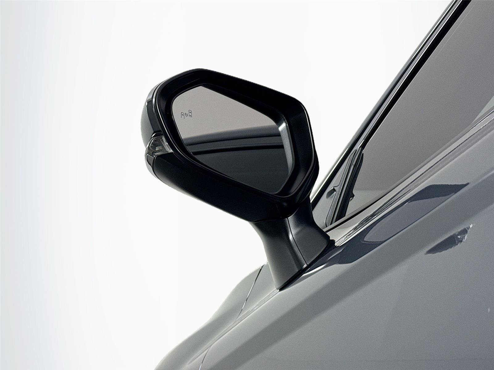 Used 2025 Underground Toyota SE image 5
