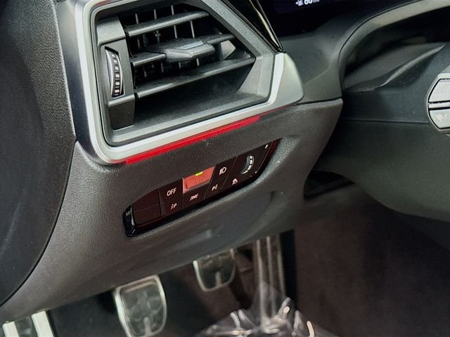 Used 2021 Black Sapphire Metallic BMW Base image 10