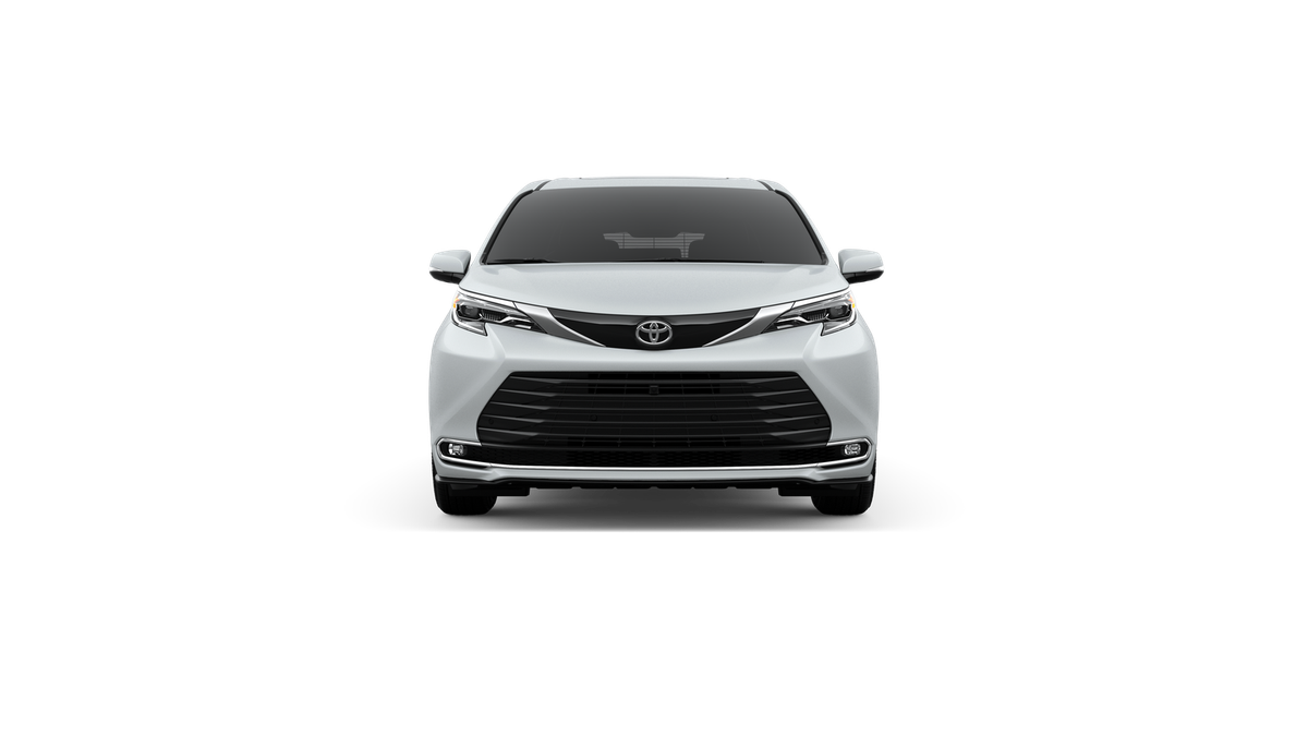 New 2026 Wind Chill Pearl Toyota Platinum image 17