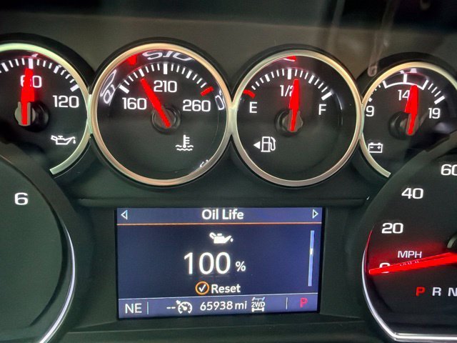 Used 2021 SHADOW GRAY METALLIC Chevrolet LT image 20