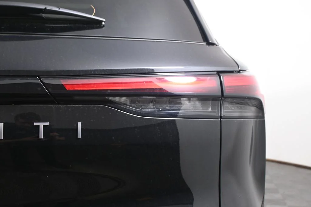 New 2027 Black INFINITI LUXE image 13
