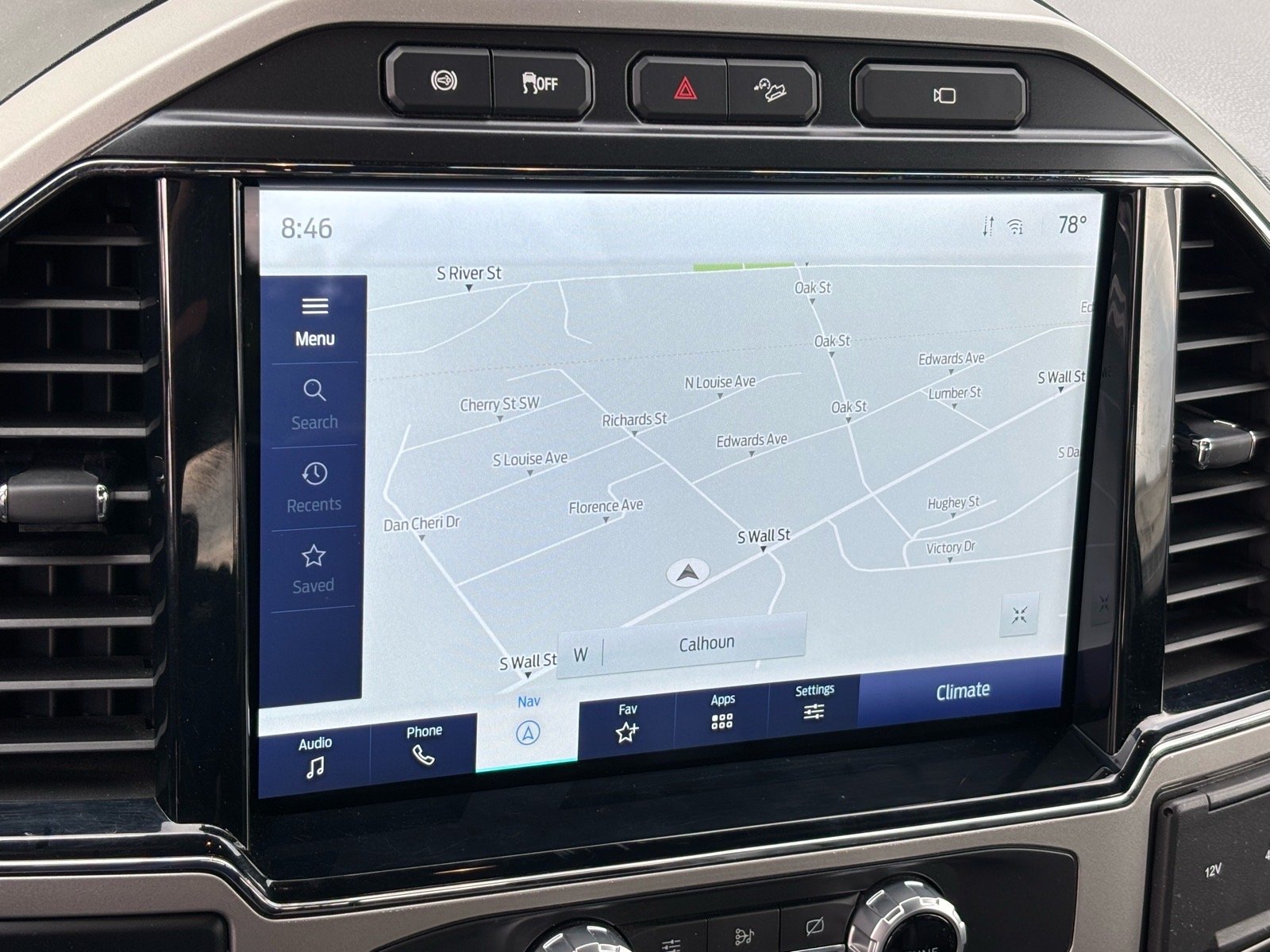Used 2022 Iconic Silver Ford Lariat image 15