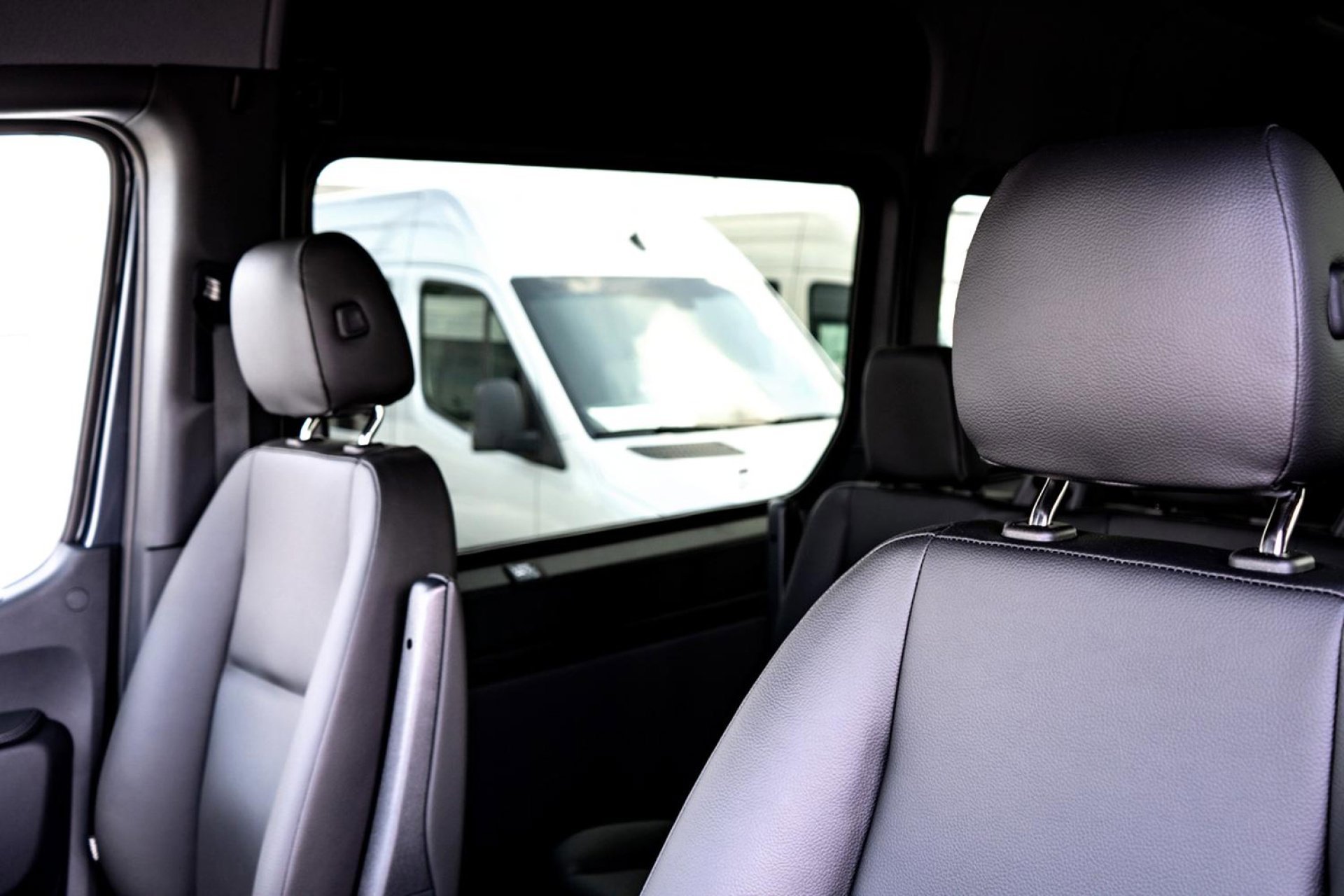 2025 Mercedes-Benz Sprinter Passenger Van Base - Photo 43