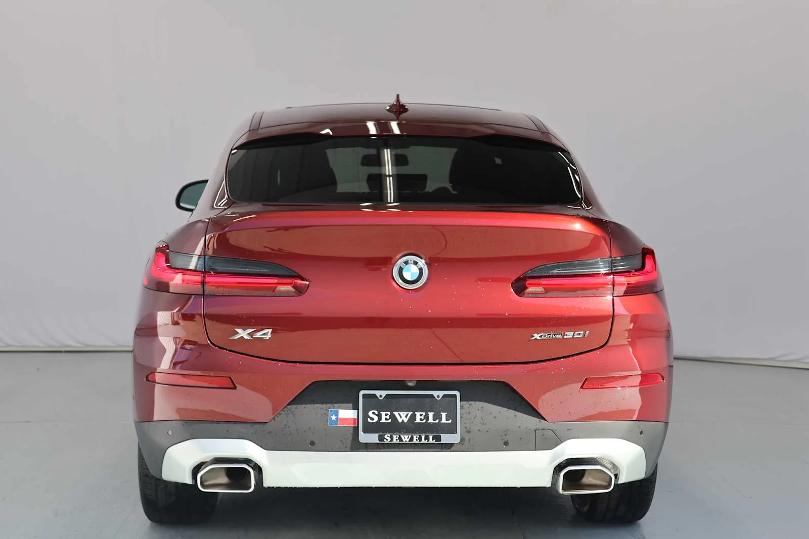 Certified Used 2025 Aventurin Red Metallic BMW xDrive30i image 8
