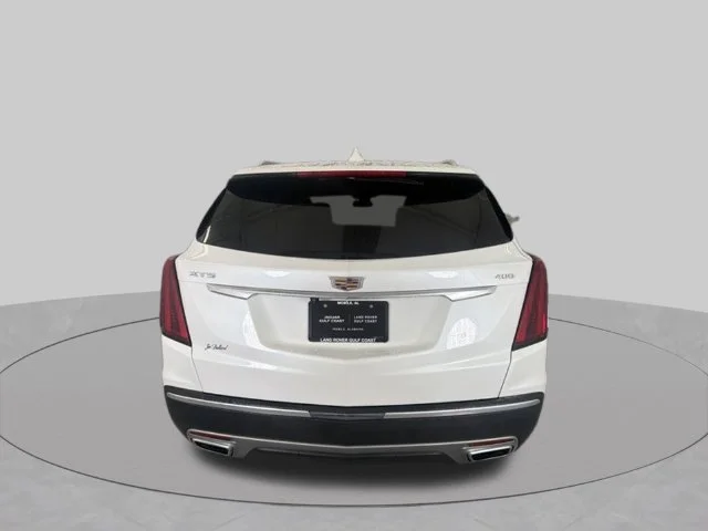 Used 2025 Crystal White Tricoat Cadillac Premium Luxury image 7