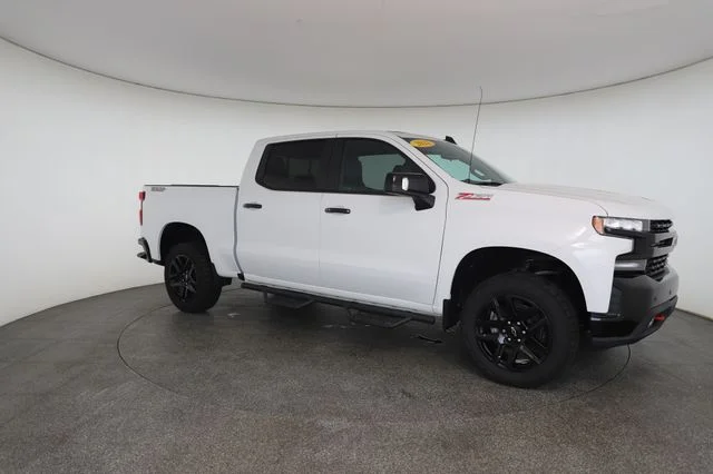 Used 2021 White Chevrolet LT Trail Boss image 30