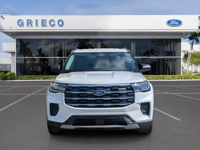 New 2026 Star White Metallic Tri-Coat Ford Active image 15