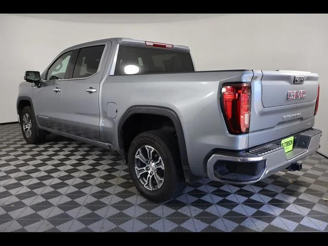 Used 2026 Silver GMC SLT image 4