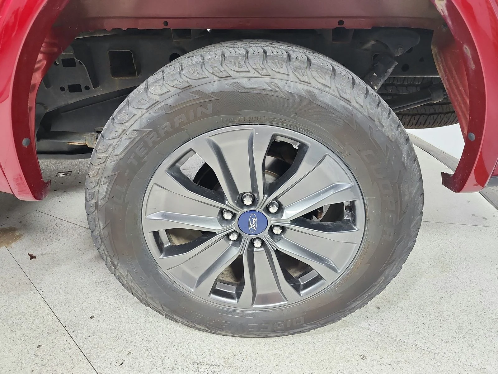 Used 2018 Red Ford Lariat image 14
