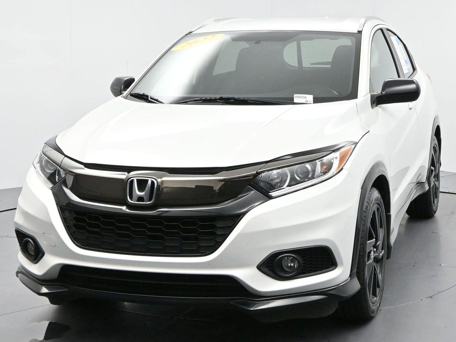 Used 2022 Platinum White Pearl Honda Sport image 2