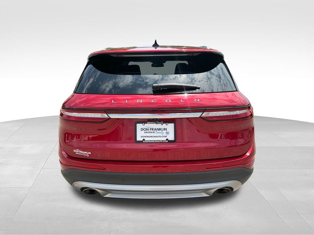Used 2022 Red Lincoln Standard image 4