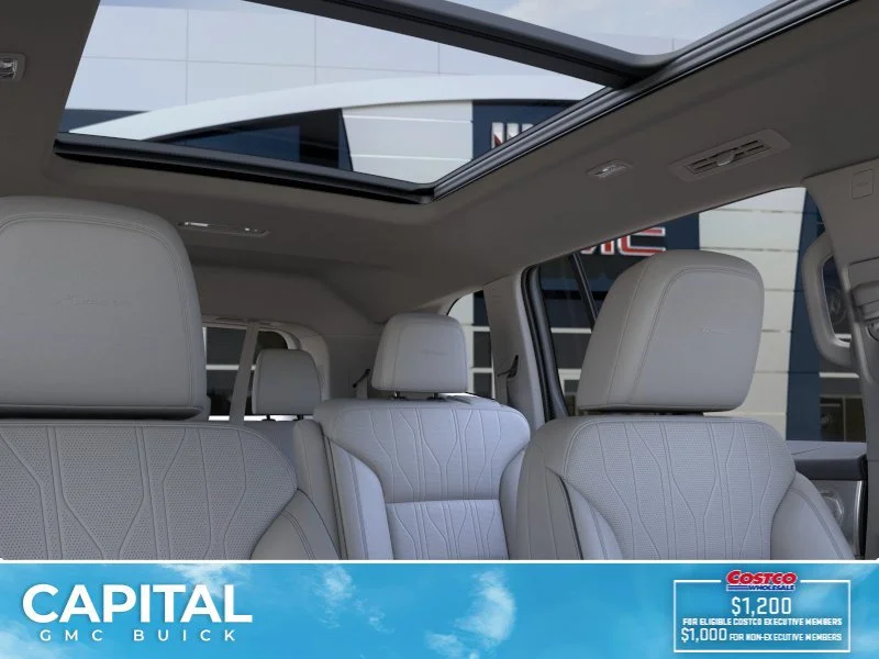 New 2026 IRIDESCENT WHITE TRICOAT Buick Avenir image 24
