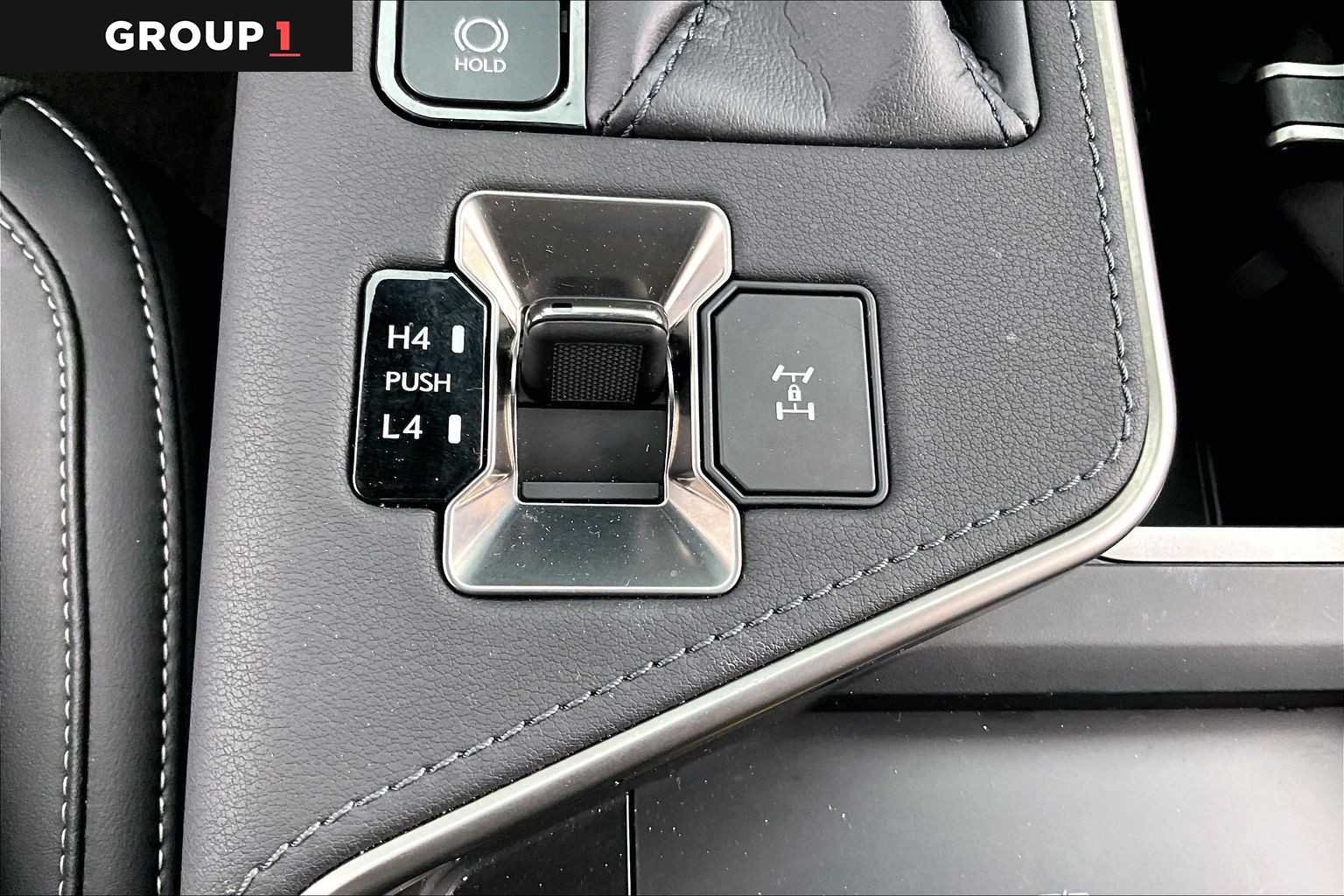 Certified Used 2025 INCOGNITO Lexus Premium+ image 33